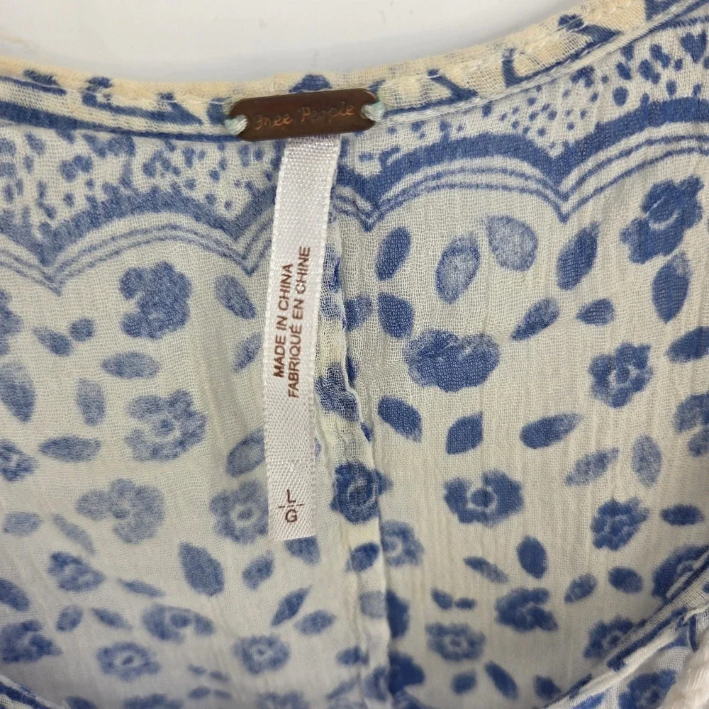 Free People Peasant Blouse L Blue White Lace Up Boho Festival Art-inspired Top